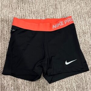Nike pro shorts - black and pink band